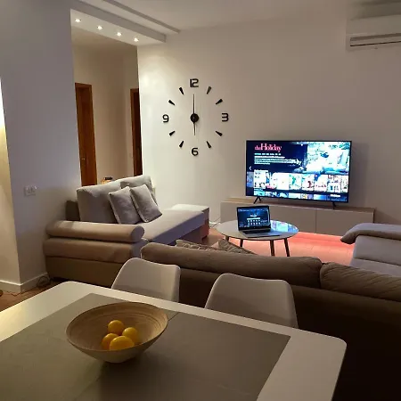 Apartment Proper 1 *
