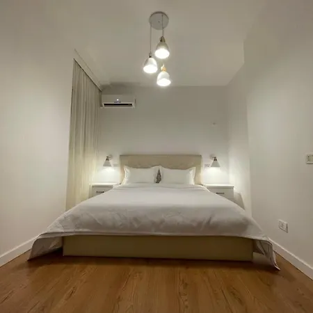 Proper 1 Apartman